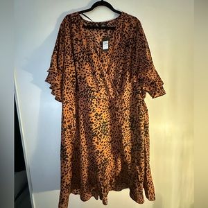 Plus size Cheetah wrap Dress *NEW*